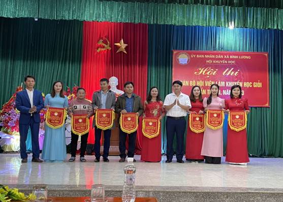 https://nhuxuan.thanhhoa.gov.vn/portal/Photos/2023-04-11/2c5c7e85469bd4cdht1.jpg